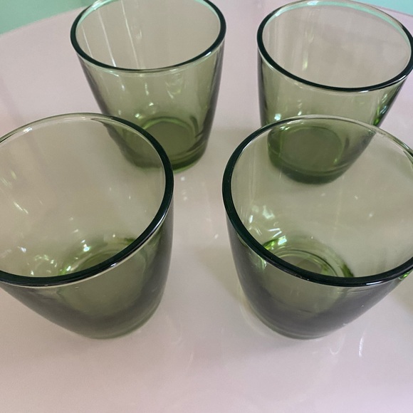 Set of Six Vintage Mid Century Modern Green Small Drinking Glasses - Picture 6 of 12